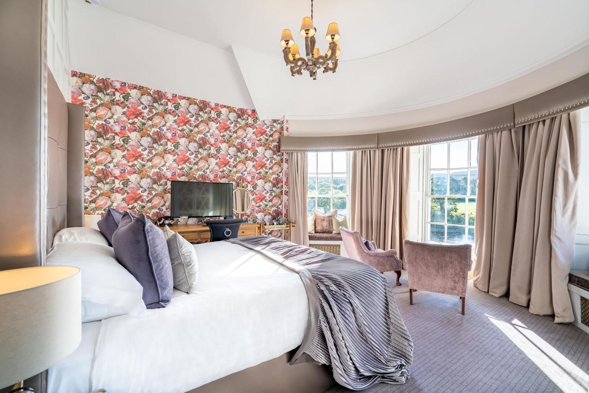 Banchory Lodge Hotel Bagian luar foto