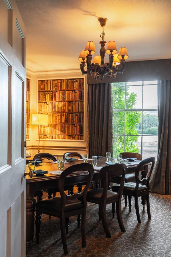 Banchory Lodge Hotel Bagian luar foto