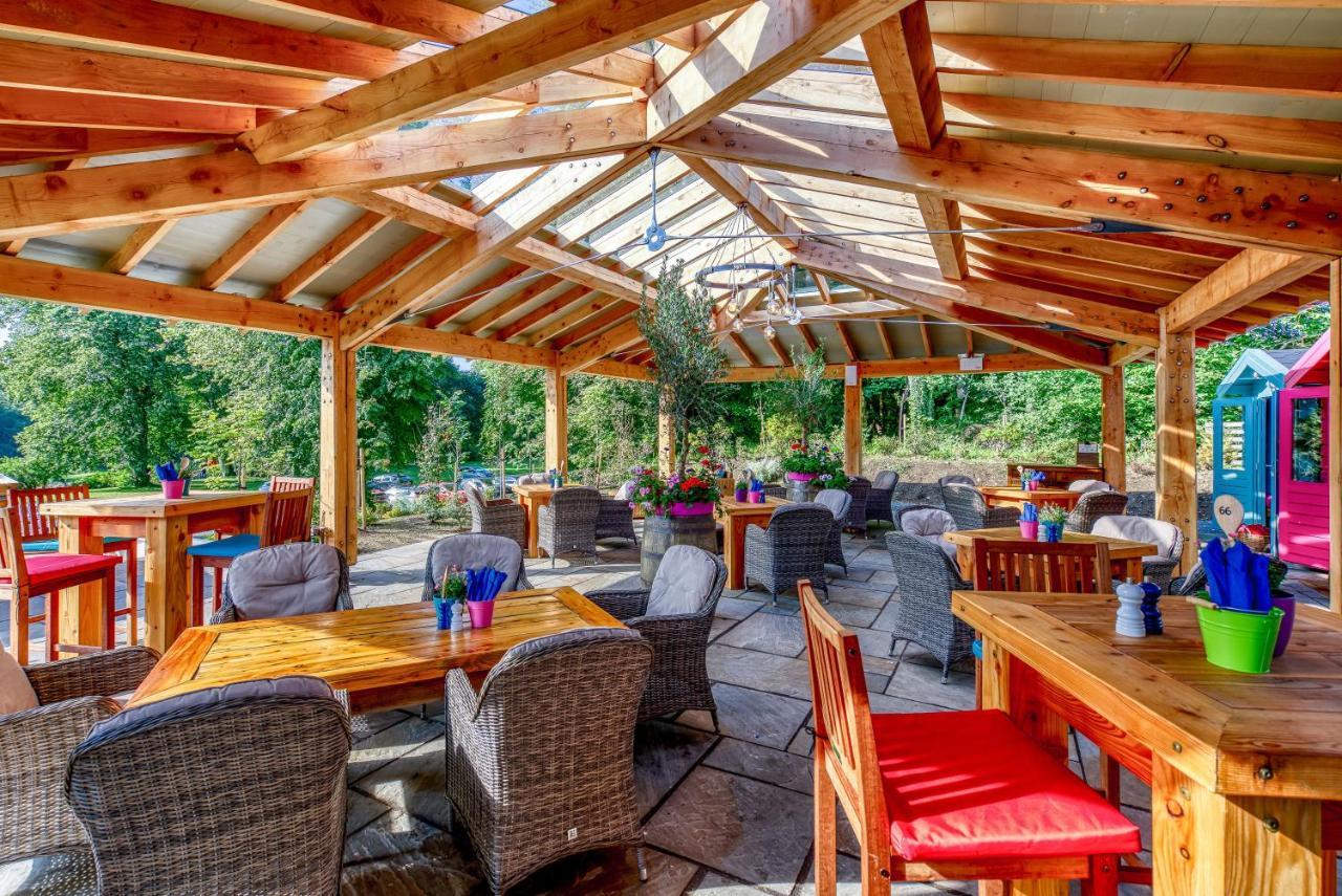 Banchory Lodge Hotel Bagian luar foto