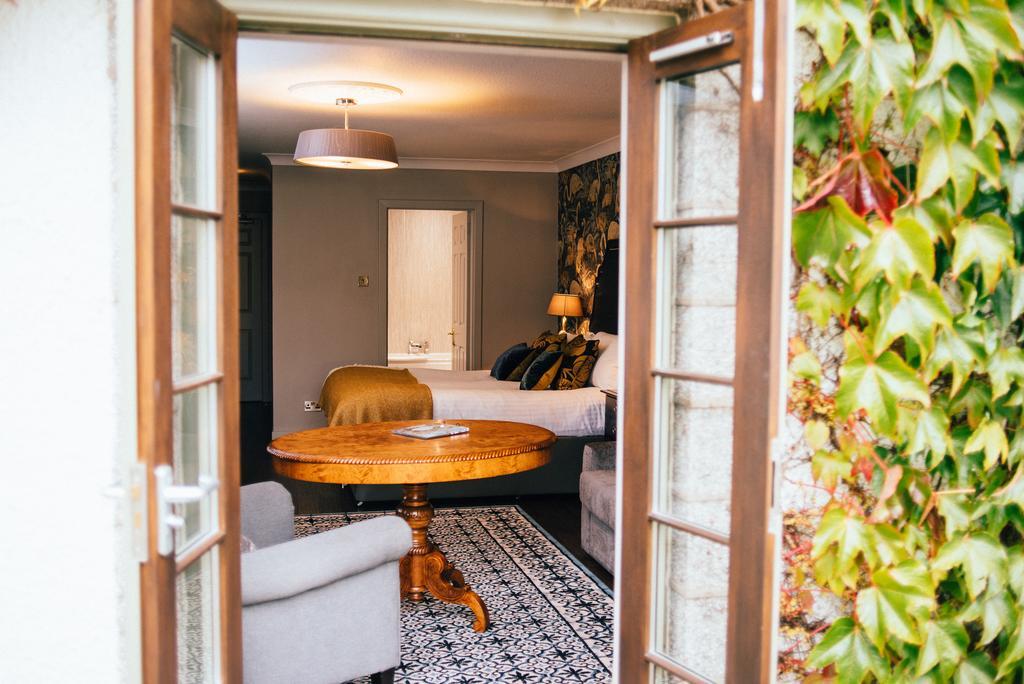 Banchory Lodge Hotel Bagian luar foto